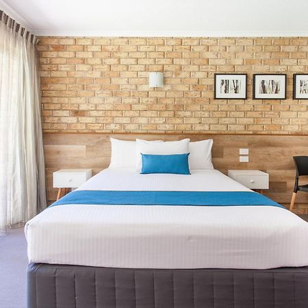 Sunshine Coast Motor Lodge Woombye Exteriör bild