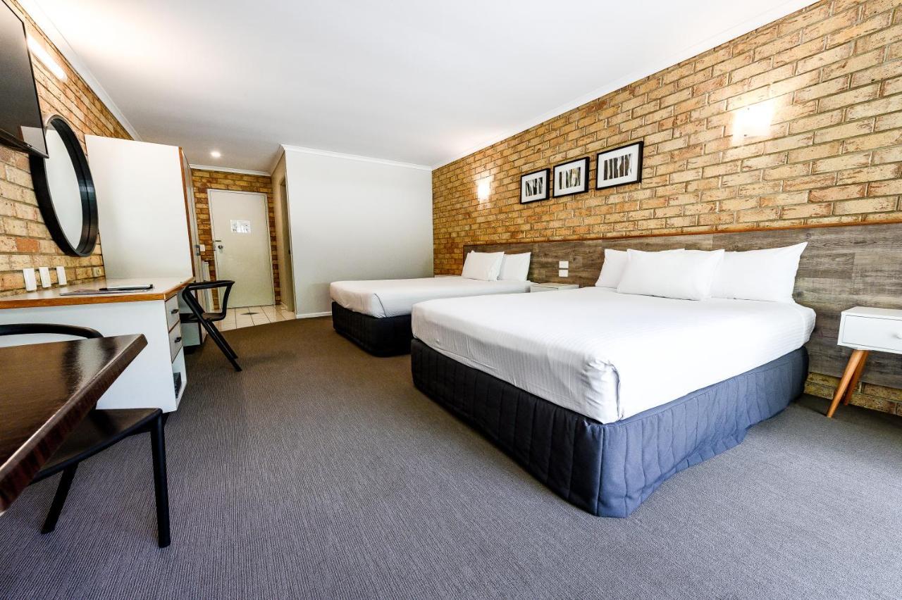 Sunshine Coast Motor Lodge Woombye Exteriör bild